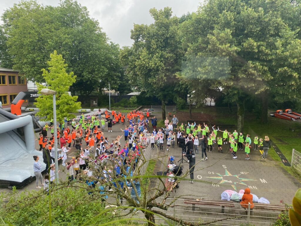 3b Giraffenklasse 38 Trixit2jpg